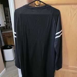 VENUS Black Long Sleeve Tee with White Stripes